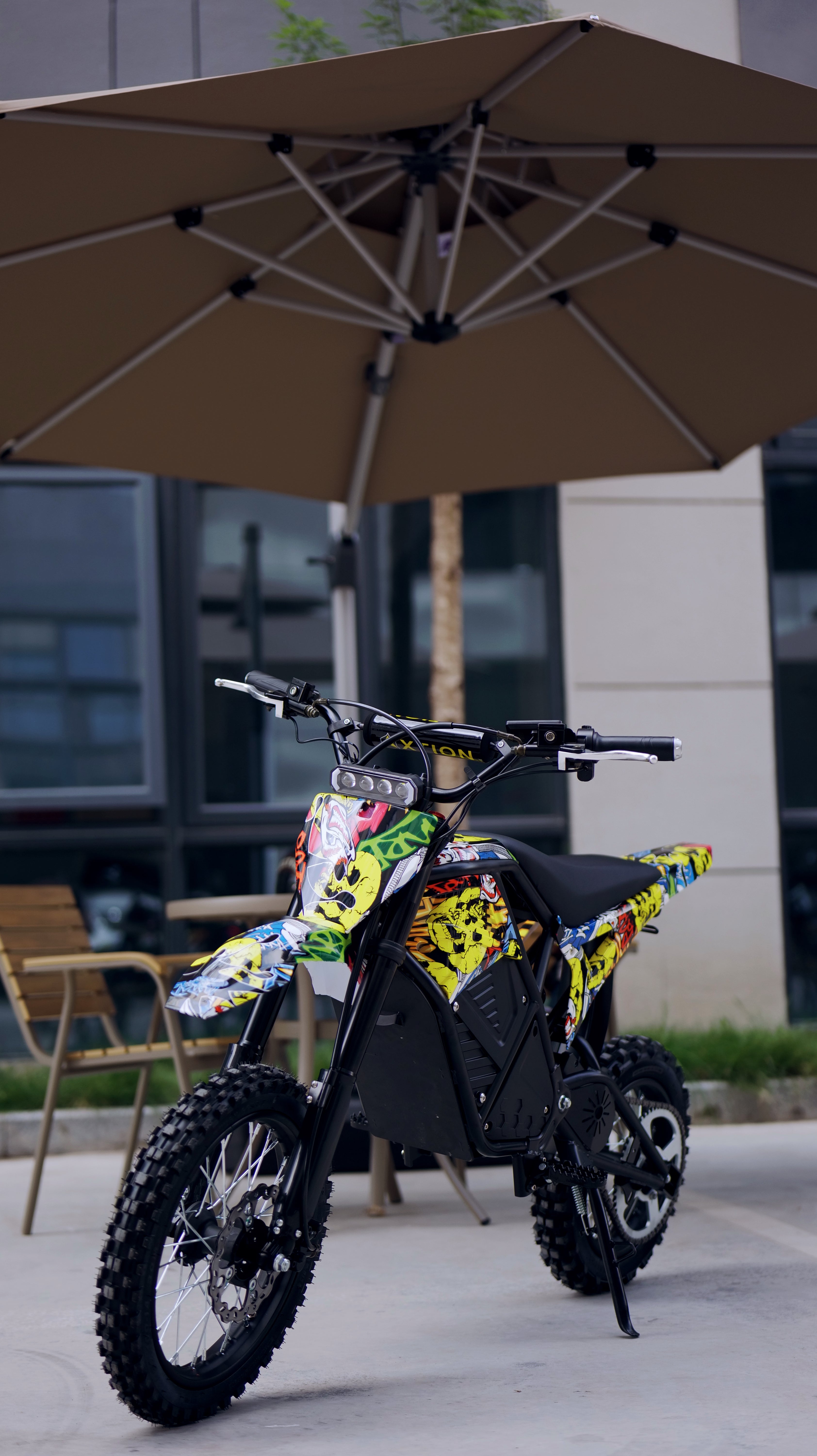 MDD-03B 3000W Electric Dirt Bike, Graffiti