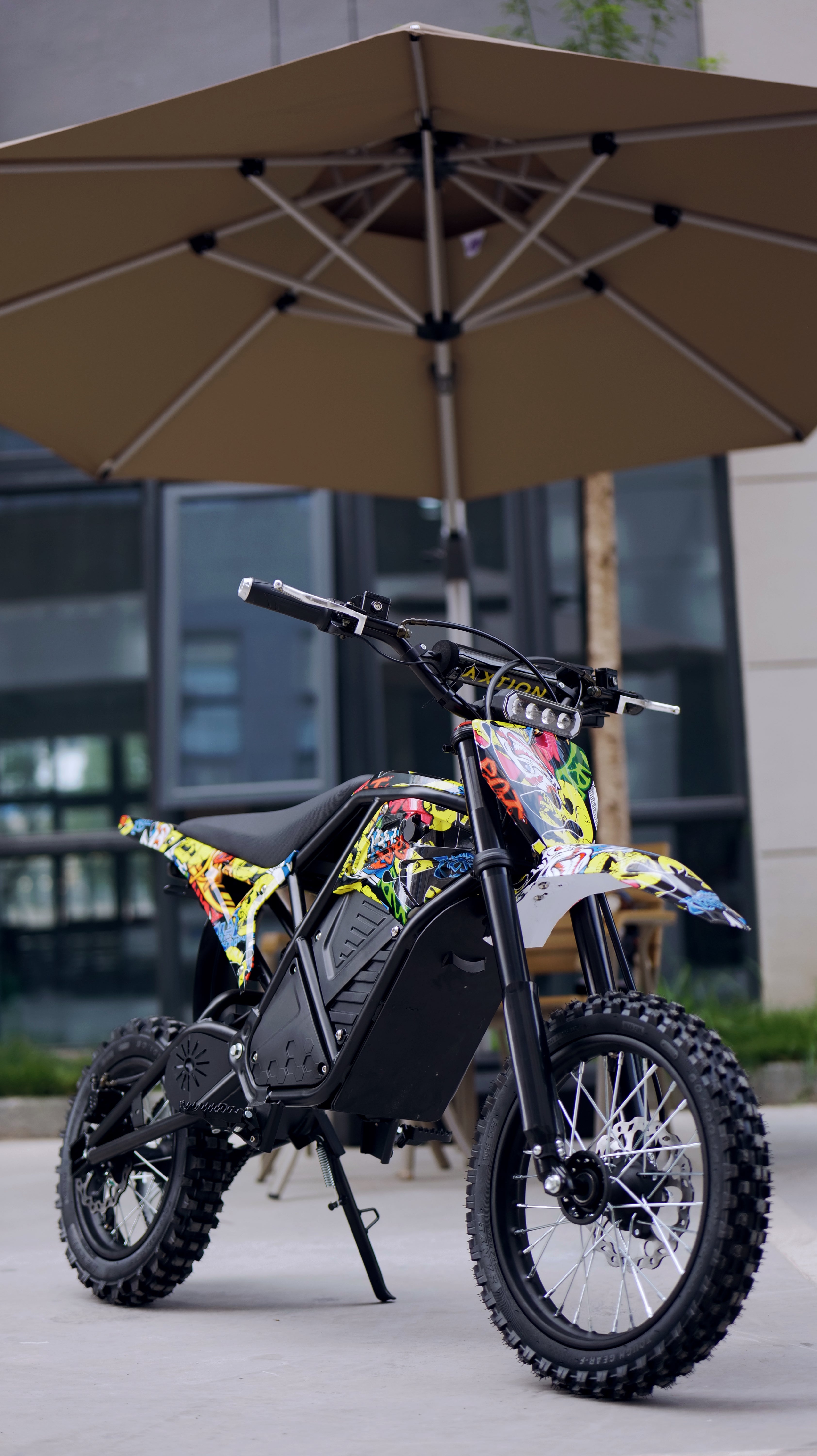 MDD-03B 3000W Electric Dirt Bike, Graffiti